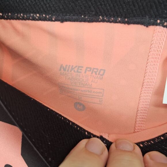 Nike Women's Pro Dri Fit Patchwork Printed Capris  Size Medium Tights - Picture 7 of 7